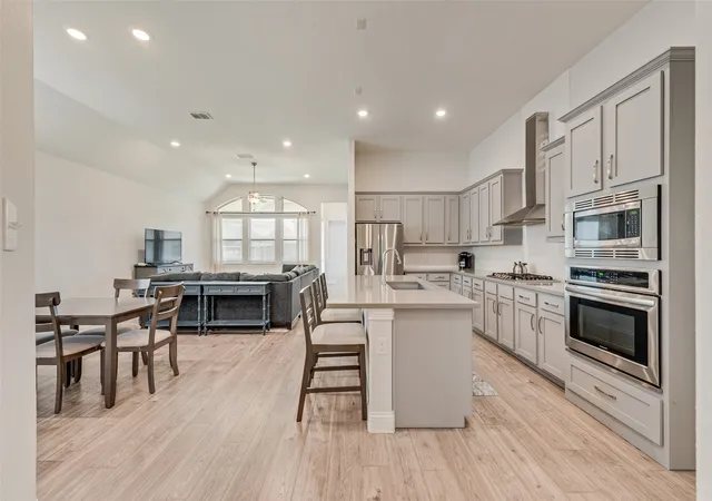 Photo 3 of Single family home for sale at 1721 Pattenson Trl, Haslet, TX 76052 | MLS# 21373513 | Listing updated on 2026-10-04