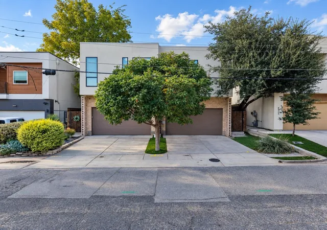 Photo 2 of Single family home for sale at 4519 Rusk Ave, Dallas, TX 75204 | MLS# 21383367 | Listing updated on 2026-09-12