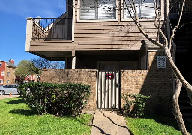 Photo 1 of Condo for sale at 9829 Walnut St #O104, Dallas, TX 75243 | MLS# 21383308 | Listing updated on 2026-09-11