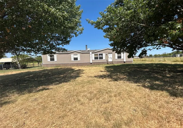 Photo 1 of Single family home for sale at 11225 County Rd 510, Venus, TX 76084 | MLS# 21383372 | Listing updated on 2026-09-11