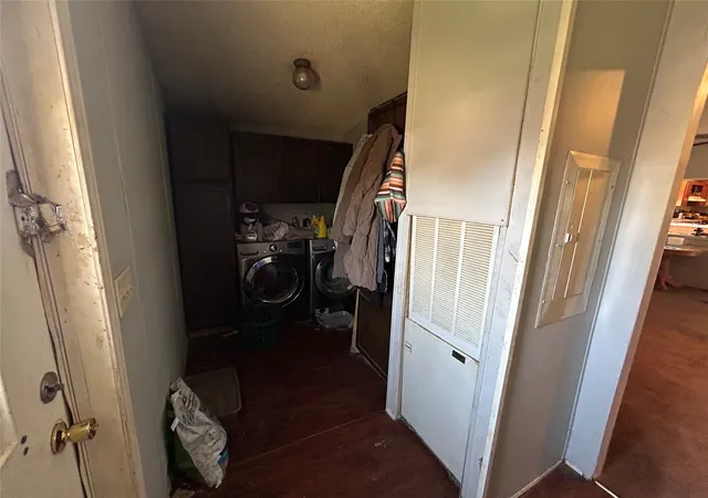 Photo 2 of Single family home for sale at 11225 County Rd 510, Venus, TX 76084 | MLS# 21383372 | Listing updated on 2026-09-11