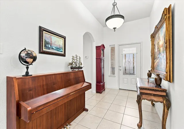 Photo 3 of Single family home for sale at 1824 Mesquite Ln, Anna, TX 75409 | MLS# 21383146 | Listing updated on 2026-09-14