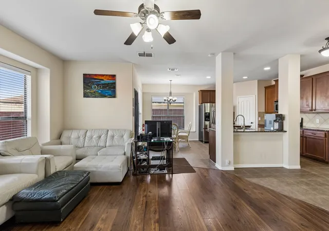 Photo 2 of Single family home for sale at 2505 Cain River Dr, Little Elm, TX 75068 | MLS# 21383387 | Listing updated on 2026-09-20