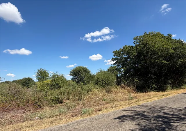 Photo 2 of Land for sale at 2550 Hodge Rd #Lot 3, Moody, TX 76557 | MLS# 21318024 | Listing updated on 2026-09-11