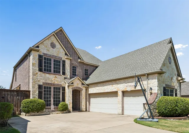 Photo 3 of Single family home for sale at 7625 Ridgedale Ct, Sachse, TX 75048 | MLS# 21383061 | Listing updated on 2026-09-11