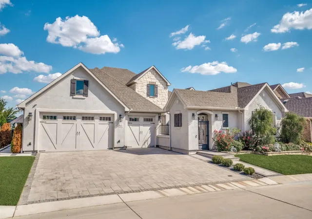 Photo 1 of Single family home for sale at 8117 Cocobolo Dr, Denton, TX 76207 | MLS# 21377682 | Listing updated on 2026-09-11