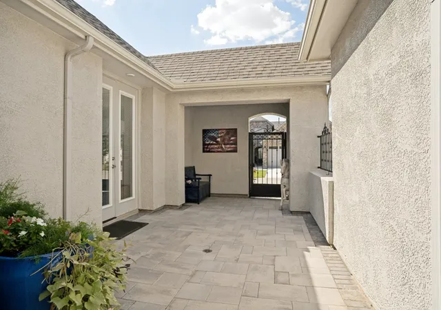 Photo 3 of Single family home for sale at 8117 Cocobolo Dr, Denton, TX 76207 | MLS# 21377682 | Listing updated on 2026-09-11