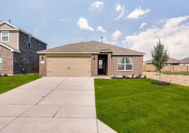Photo 1 of Single family home for sale at 13424 Stage Coach Ln, Cresson, TX 76035 | MLS# 21383517 | Listing updated on 2026-09-15
