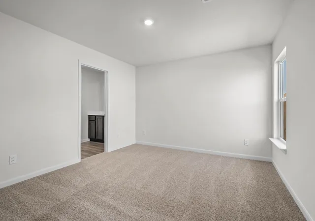 Photo 4 of Single family home for sale at 13424 Stage Coach Ln, Cresson, TX 76035 | MLS# 21383517 | Listing updated on 2026-09-15