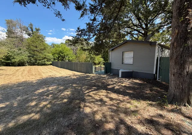 Manufactured home for sale at 3278 Cedar Bnd Dr, Wills Point, TX 75169 | MLS# 21383373