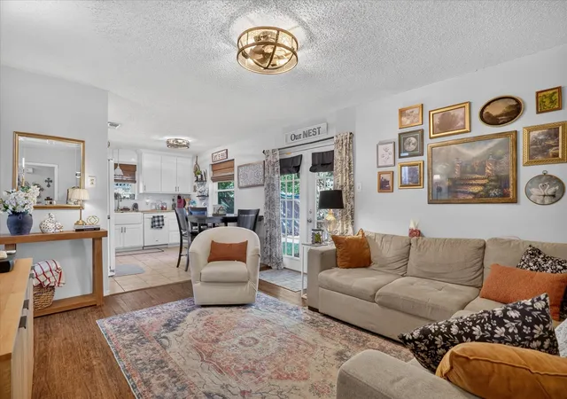 Photo 3 of Sale Pending at 209 S Scott St, Burleson, TX 76028 | MLS# 21381917 | Listing updated on 2026-10-05