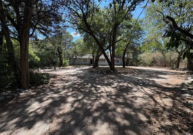 Photo 3 of Single family home for sale at 5454 Ranchero Ln, Dallas, TX 75236 | MLS# 21383538 | Listing updated on 2026-09-11