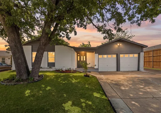 Photo 1 of Single family home for sale at 2508 Syracuse Dr, Irving, TX 75062 | MLS# 21383472 | Listing updated on 2026-09-11