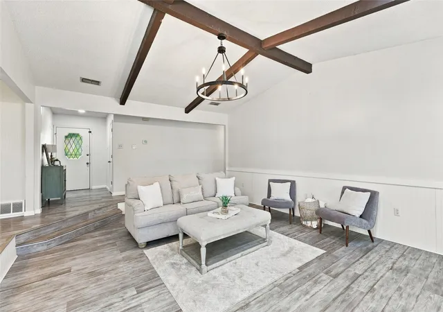 Photo 4 of Sale Pending at 3113 Mossy Oak Ln, Bedford, TX 76021 | MLS# 21361748 | Listing updated on 2026-09-23
