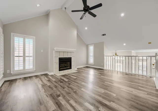 Photo 2 of Single family home for sale at 100 Coventry Ct, Irving, TX 75061 | MLS# 21261756 | Listing updated on 2026-09-11