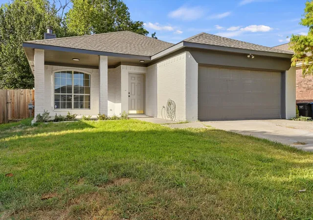 Photo 2 of Single family home for sale at 4748 Birchbend Ln, Fort Worth, TX 76137 | MLS# 21381570 | Listing updated on 2026-09-12