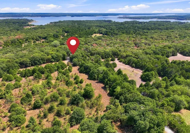 Photo 2 of Single family home for sale at 710 Rio Roxo Rd, Gordonville, TX 76245 | MLS# 21383266 | Listing updated on 2026-09-23