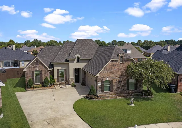 Photo 1 of Single family home for sale at 5319 Barberry Ln, Bossier City, LA 71112 | MLS# 21382329 | Listing updated on 2026-09-12