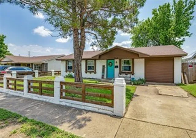 Photo 1 of Single family home for sale at 3540 Frosty Trl, Dallas, TX 75241 | MLS# 21382392 | Listing updated on 2026-09-11