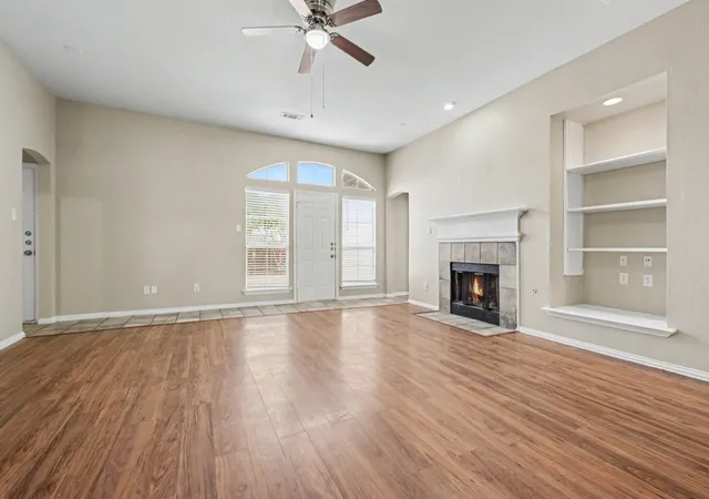 Photo 3 of Single family home for sale at 3604 Magnolia Cir, The Colony, TX 75056 | MLS# 21377179 | Listing updated on 2026-09-11