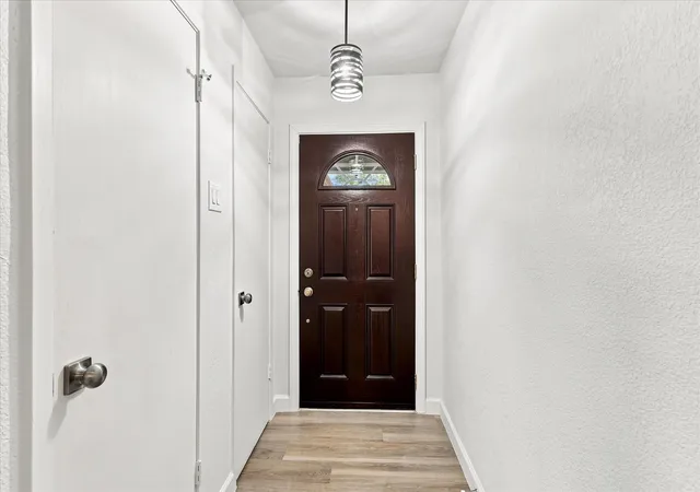 Photo 3 of Single family home for sale at 206 Hickory Ln, Hickory Creek, TX 75065 | MLS# 21383621 | Listing updated on 2026-09-11