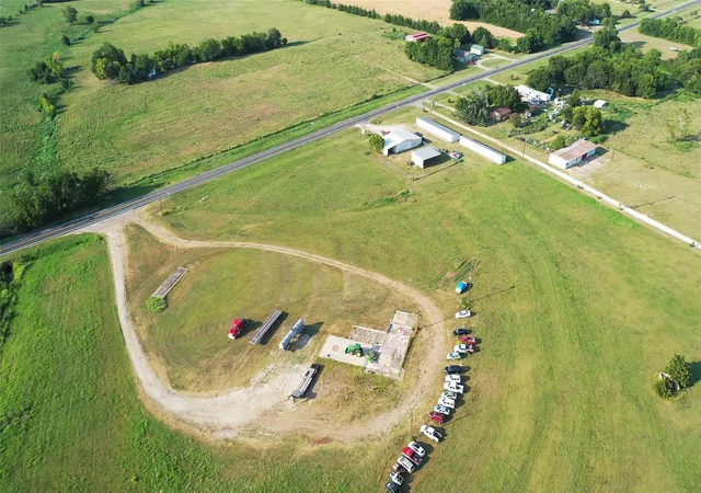 Photo 2 of Land for sale at 271 S N Side, Paris, TX 75462 | MLS# 21364556 | Listing updated on 2026-09-11