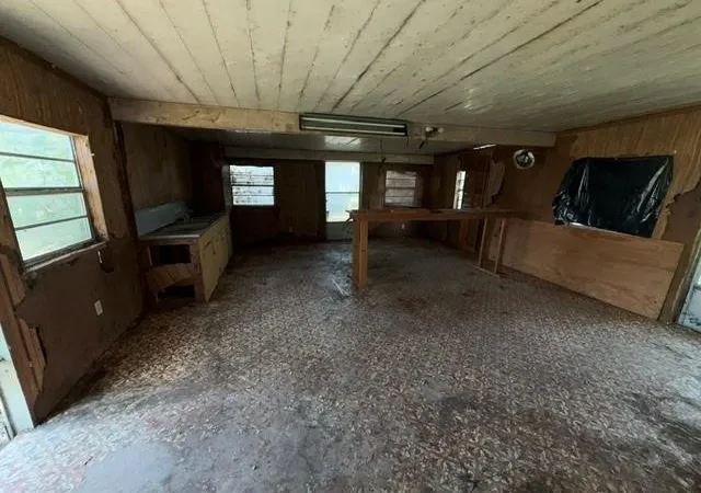 Photo 4 of Single family home for sale at 675 Fm 1713, Whitney, TX 76692 | MLS# 21380782 | Listing updated on 2026-09-11