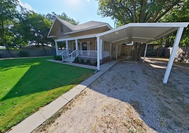 Photo 3 of Single family home for sale at 108 S 2nd Street, Godley, TX 76044 | MLS# 21383001 | Listing updated on 2026-09-11