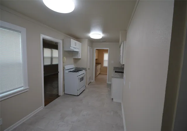 Photo 2 of Single family home for sale at 5309 Stanley Ave, Fort Worth, TX 76115 | MLS# 21383656 | Listing updated on 2026-09-11