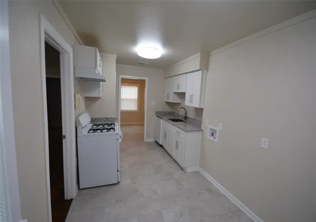 Photo 3 of Single family home for sale at 5309 Stanley Ave, Fort Worth, TX 76115 | MLS# 21383656 | Listing updated on 2026-09-11