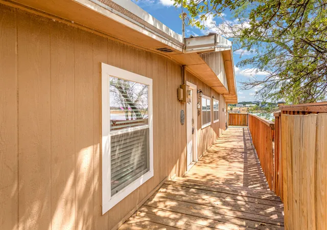 Photo 4 of Single family home for sale at 969 N Shore Dr, Cisco, TX 76437 | MLS# 21383661 | Listing updated on 2026-09-11