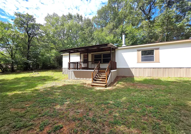 Photo 3 of Manufactured home for sale at 942 Balmorea Dr, Bullard, TX 75757 | MLS# 21383516 | Listing updated on 2026-09-16