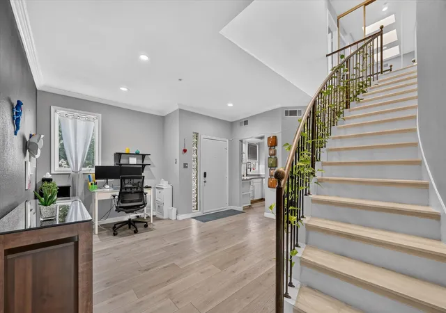 Photo 4 of Condo for sale at 4040 Avondale Ave #309, Dallas, TX 75219 | MLS# 21368839 | Listing updated on 2026-09-11