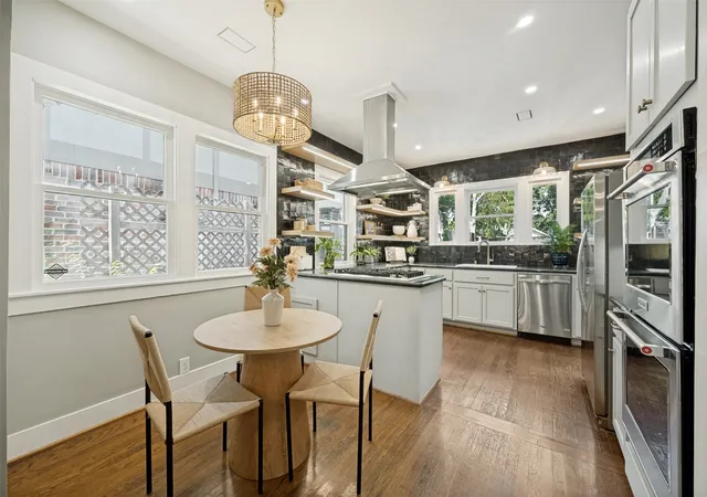 Photo 4 of Single family home for sale at 5211 Goodwin Ave, Dallas, TX 75206 | MLS# 21383651 | Listing updated on 2026-09-11