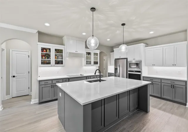 Photo 4 of Single family home for sale at 8223 Loar Ct, Fort Worth, TX 76126 | MLS# 21383644 | Listing updated on 2026-09-13