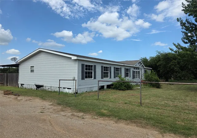 Photo 1 of Manufactured home for sale at 160 Jermyn Rd, Jermyn, TX 76459 | MLS# 21381321 | Listing updated on 2026-09-30