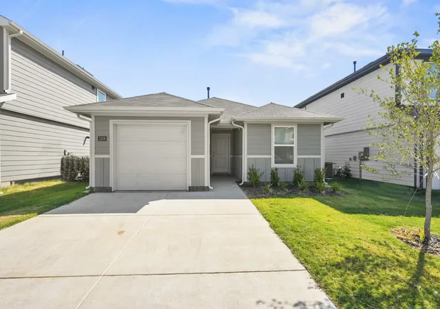 Photo 1 of Single family home for sale at 5509 Corduroy Rd, Krum, TX 76249 | MLS# 21383738 | Listing updated on 2026-09-14