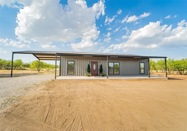 Photo 1 of Single family home for sale at 1219 County Rd 224, Breckenridge, TX 76424 | MLS# 21383170 | Listing updated on 2026-10-07