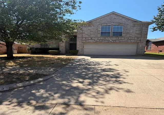 Photo 1 of Single family home for sale at 605 Prairie Gulch Dr, Fort Worth, TX 76140 | MLS# 21383728 | Listing updated on 2026-09-11