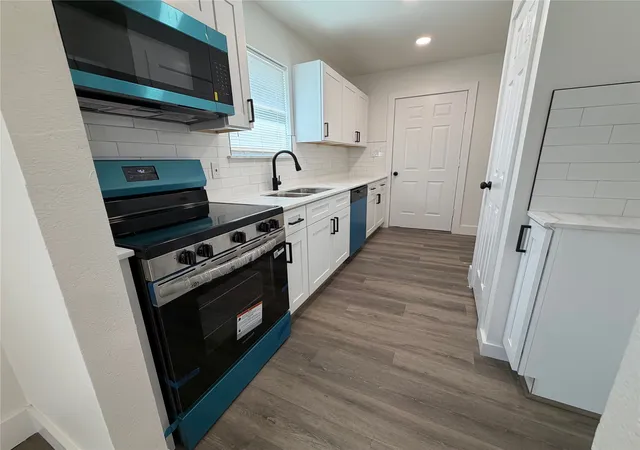Photo 4 of Sale Pending at 407 Ralph St, Seagoville, TX 75159 | MLS# 21383719 | Listing updated on 2026-09-27