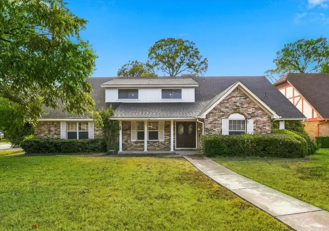 Photo 1 of Single family home for sale at 919 Green Hills Rd, Duncanville, TX 75137 | MLS# 21382953 | Listing updated on 2026-09-11