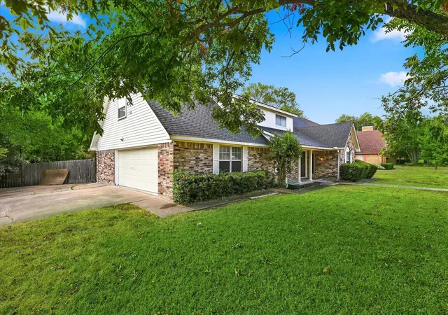Photo 40 of Single family home for sale at 919 Green Hills Rd, Duncanville, TX 75137 | MLS# 21382953 | Listing updated on 2026-09-11