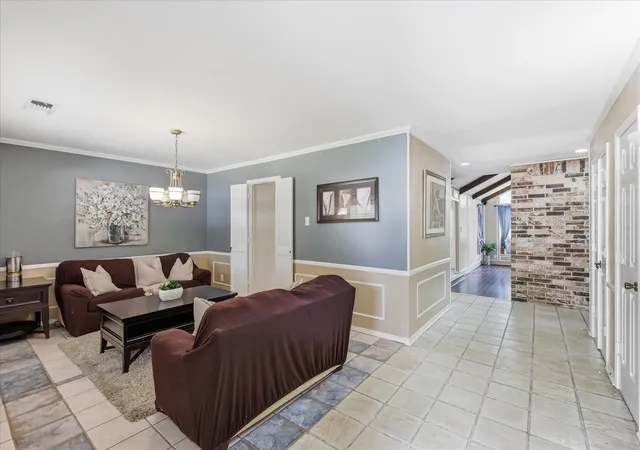 Photo 3 of Single family home for sale at 919 Green Hills Rd, Duncanville, TX 75137 | MLS# 21382953 | Listing updated on 2026-09-11