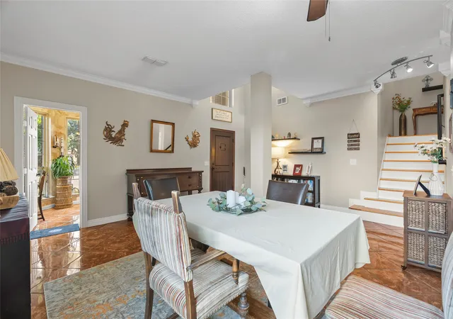 Photo 4 of Single family home for sale at 324 Georgian Oak Ct, Lake Dallas, TX 75065 | MLS# 21382062 | Listing updated on 2026-09-14