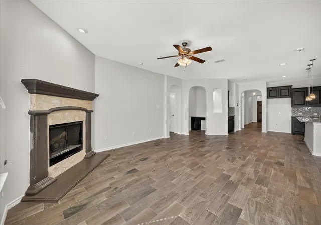 Photo 3 of Single family home for sale at 904 Dove Cvs, Argyle, TX 76226 | MLS# 21382792 | Listing updated on 2026-09-11