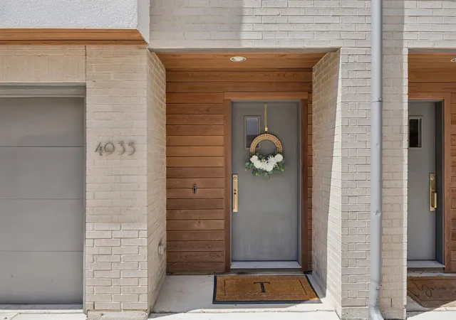 Photo 2 of Townhouse for sale at 4935 Flitwick Ct, Dallas, TX 75204 | MLS# 21383413 | Listing updated on 2026-09-11