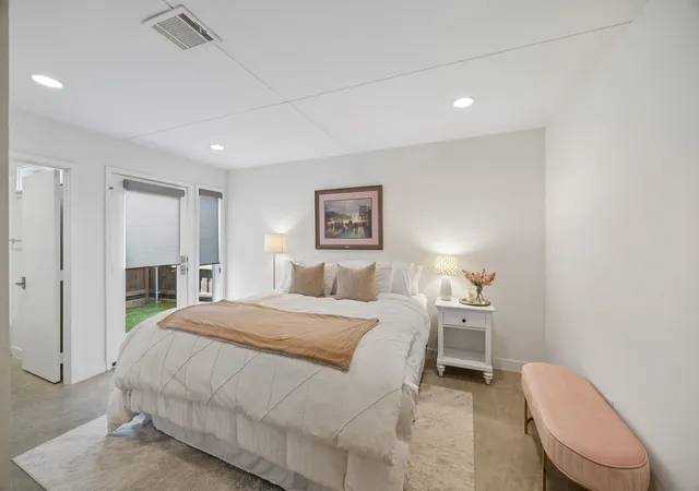 Photo 4 of Townhouse for sale at 4935 Flitwick Ct, Dallas, TX 75204 | MLS# 21383413 | Listing updated on 2026-09-11
