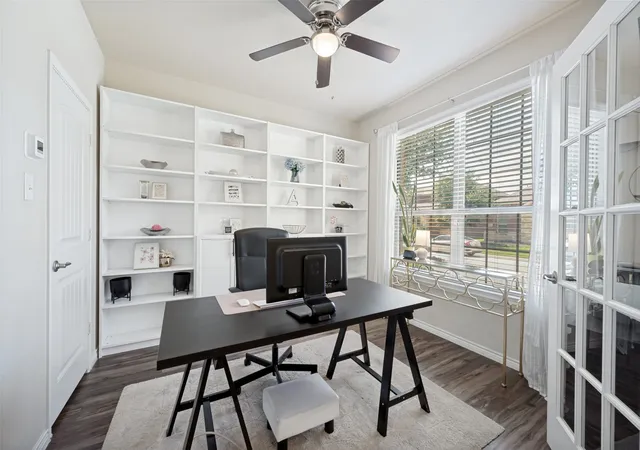 Photo 4 of Single family home for sale at 2261 Barx Dr, Little Elm, TX 75068 | MLS# 21383673 | Listing updated on 2026-09-11