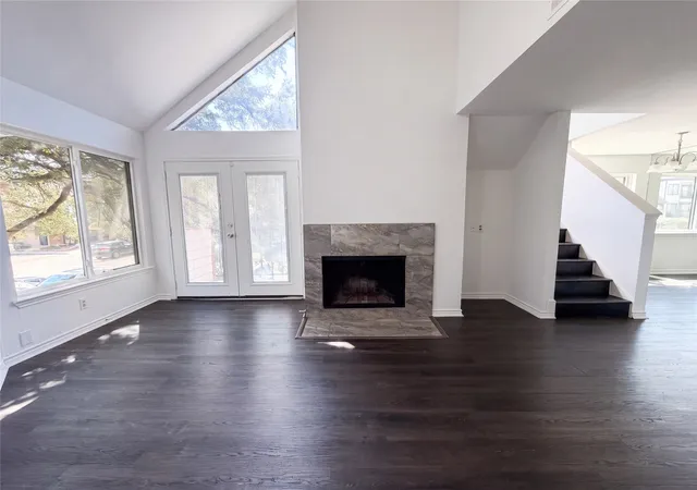 Photo 4 of Condo for sale at 2311 Balsam Dr #H210, Arlington, TX 76006 | MLS# 21383603 | Listing updated on 2026-09-11