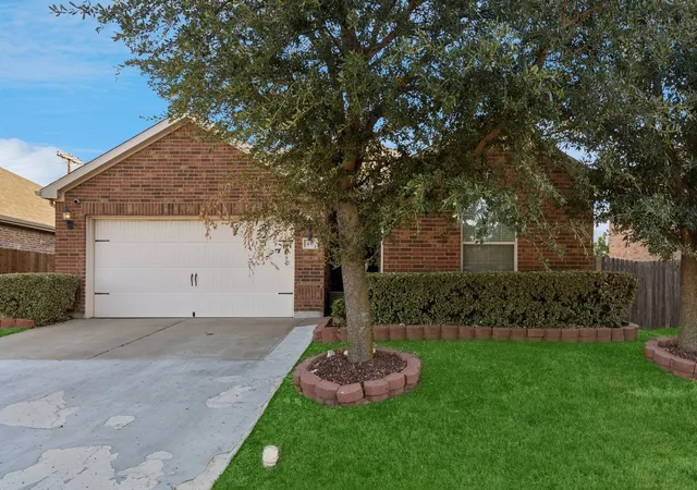 Photo 1 of Single family home for sale at 437 Buoy Dr, Crowley, TX 76036 | MLS# 21383812 | Listing updated on 2026-09-14